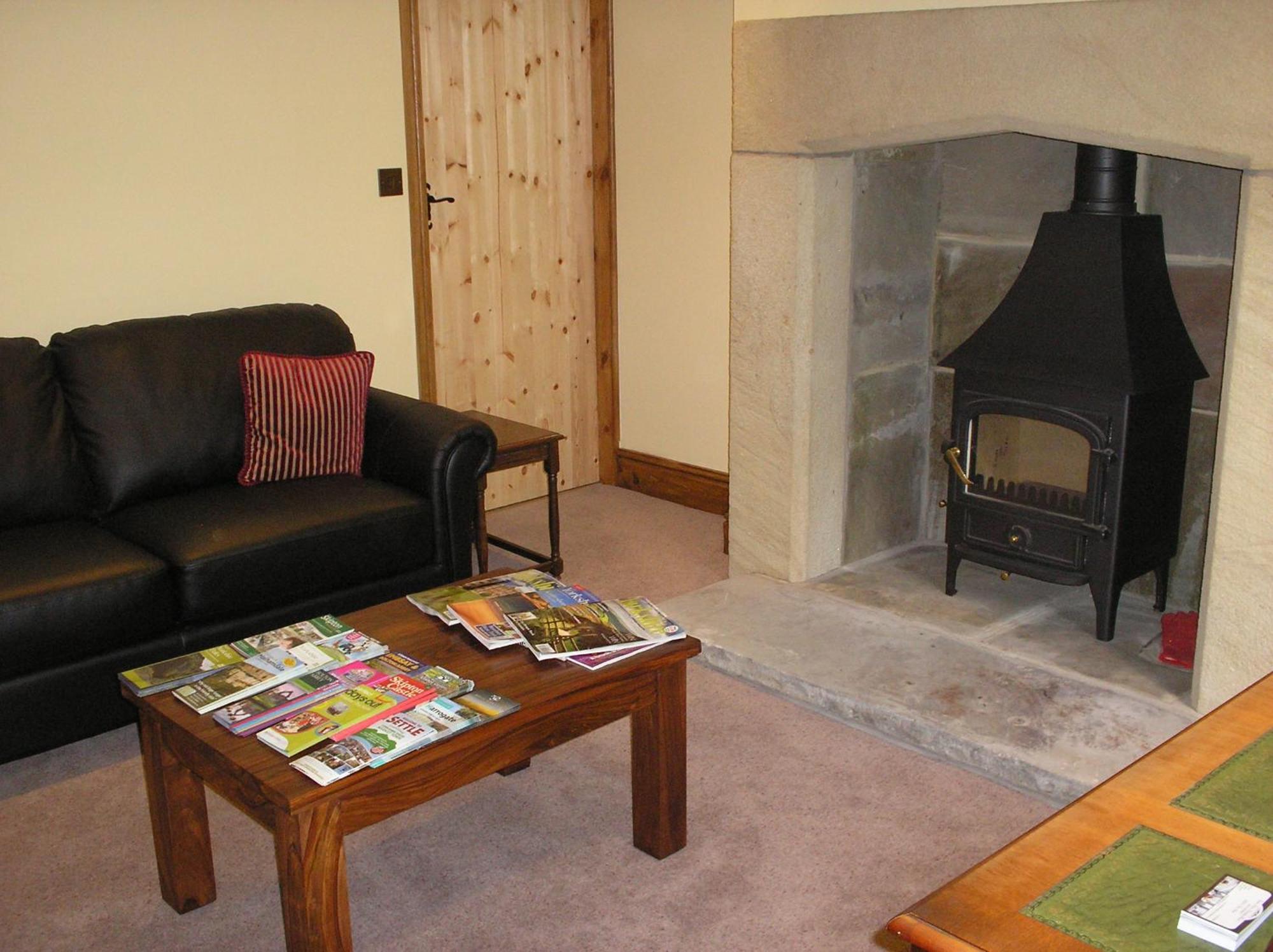 Green Grove Country House Malham Bagian luar foto