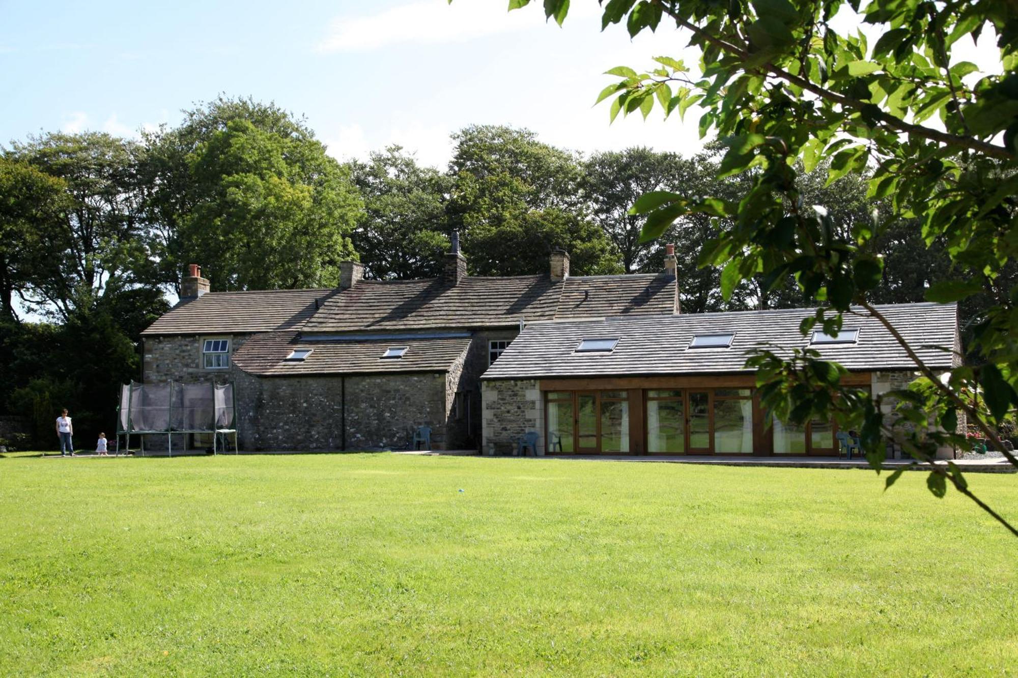 Green Grove Country House Malham Bagian luar foto