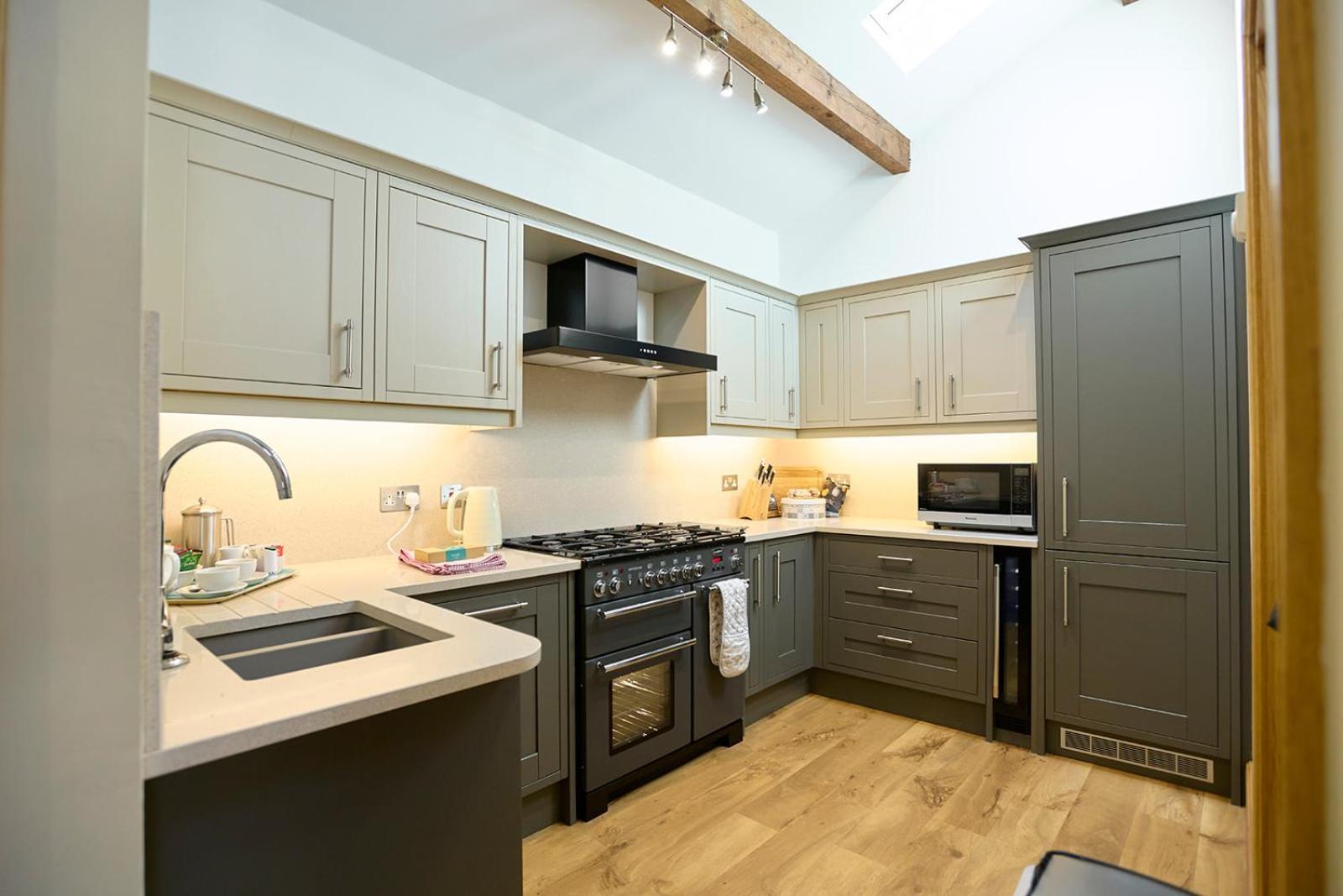 Green Grove Country House Malham Bagian luar foto